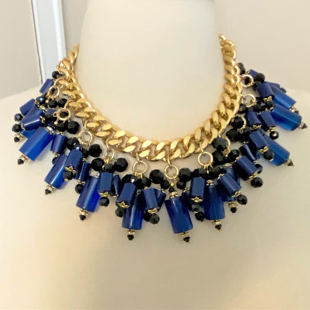 Vintage Blue Lucite Necklace